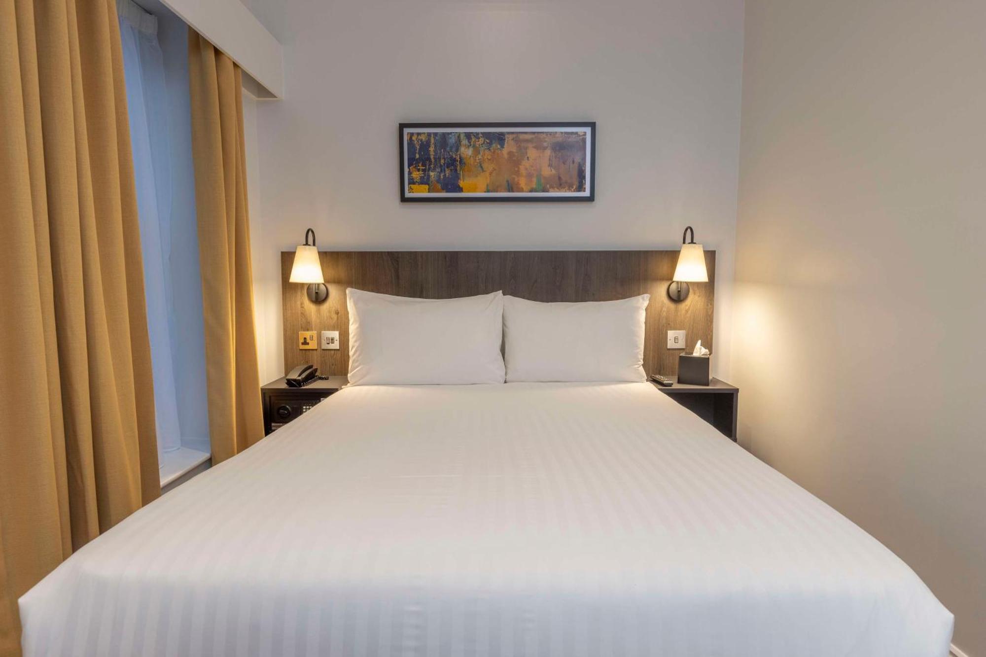 Best Western Kensington Olympia Hotel London Exterior foto